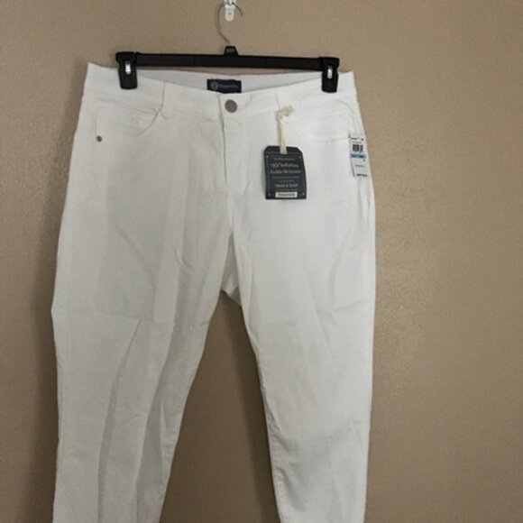 Democracy Denim - DEMOCRACY Jeans Size: 20 Wide #3820